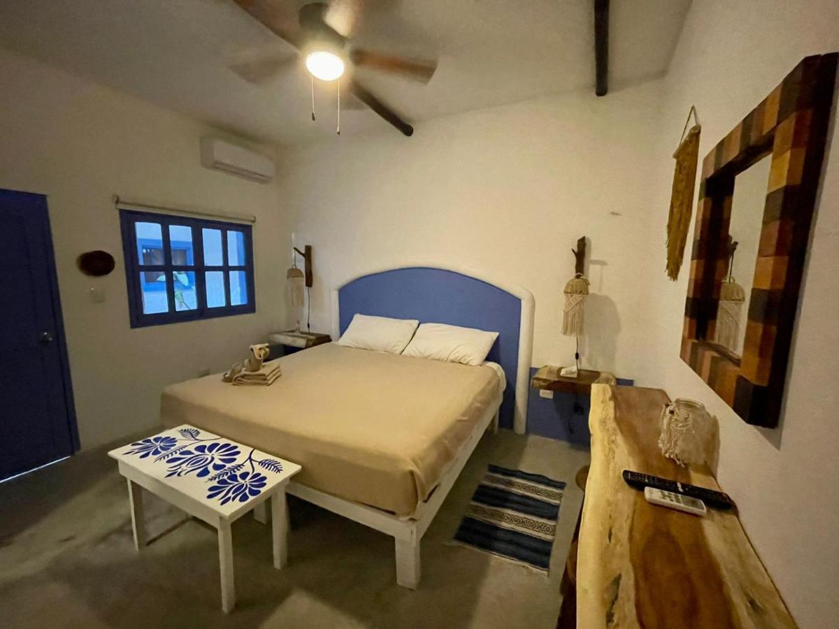 Mio Tulum Hotel Boutique Экстерьер фото A bedroom in a hotel in San Cristóbal de Las Casas, Chiapas, Mexico