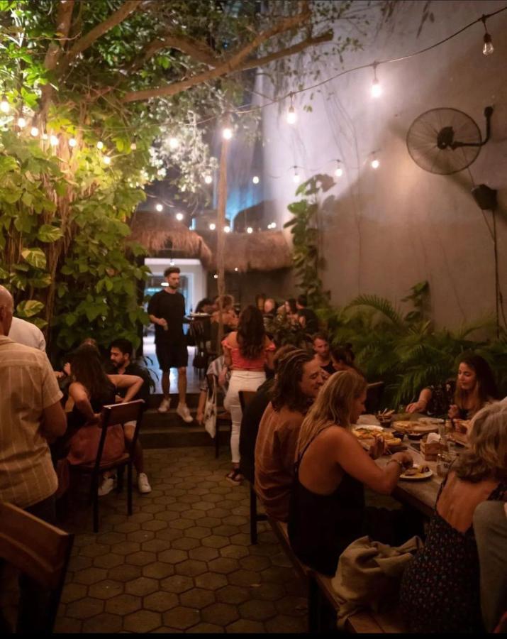 Mio Tulum Hotel Boutique Экстерьер фото The interior of the restaurant